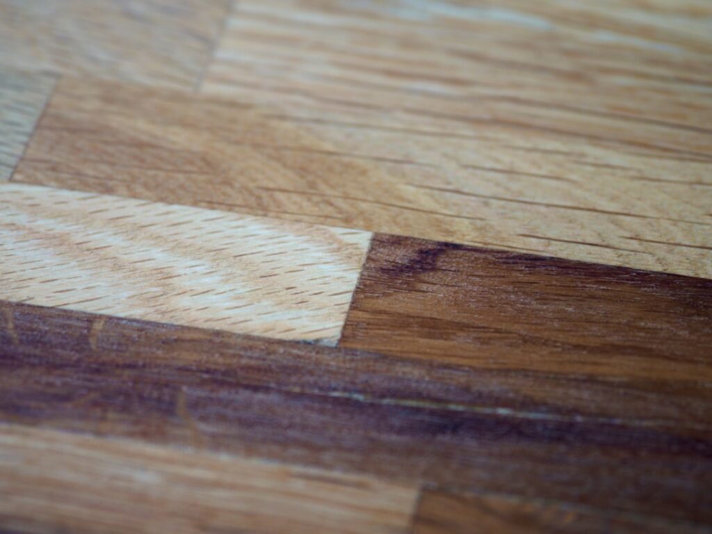 Photo Wood: Sanding Metal: Polishing Glass: Wiping