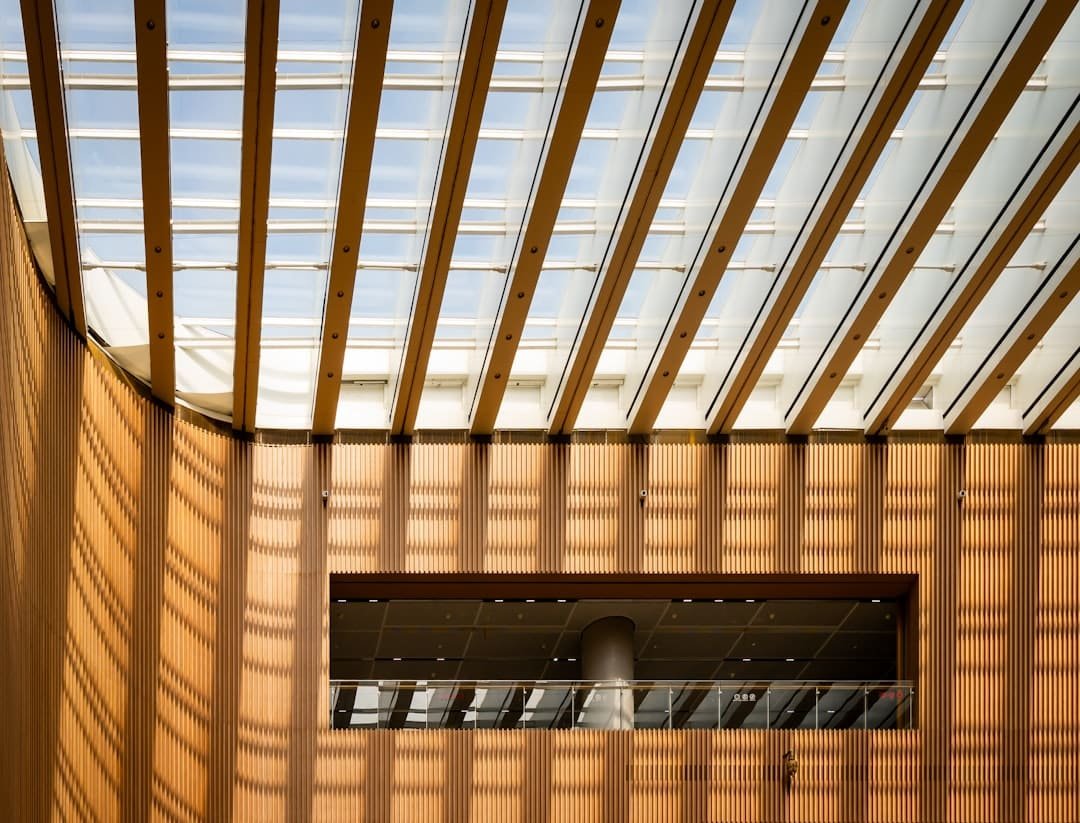 Photo High Ceilings
