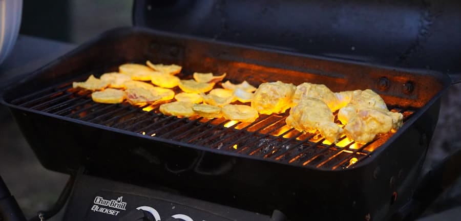 Photo Outdoor Grill
