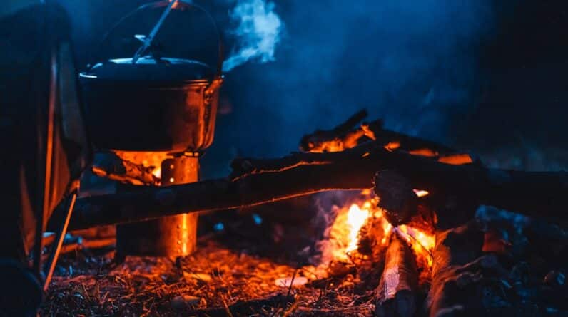 Photo Outdoor kitchen with grill