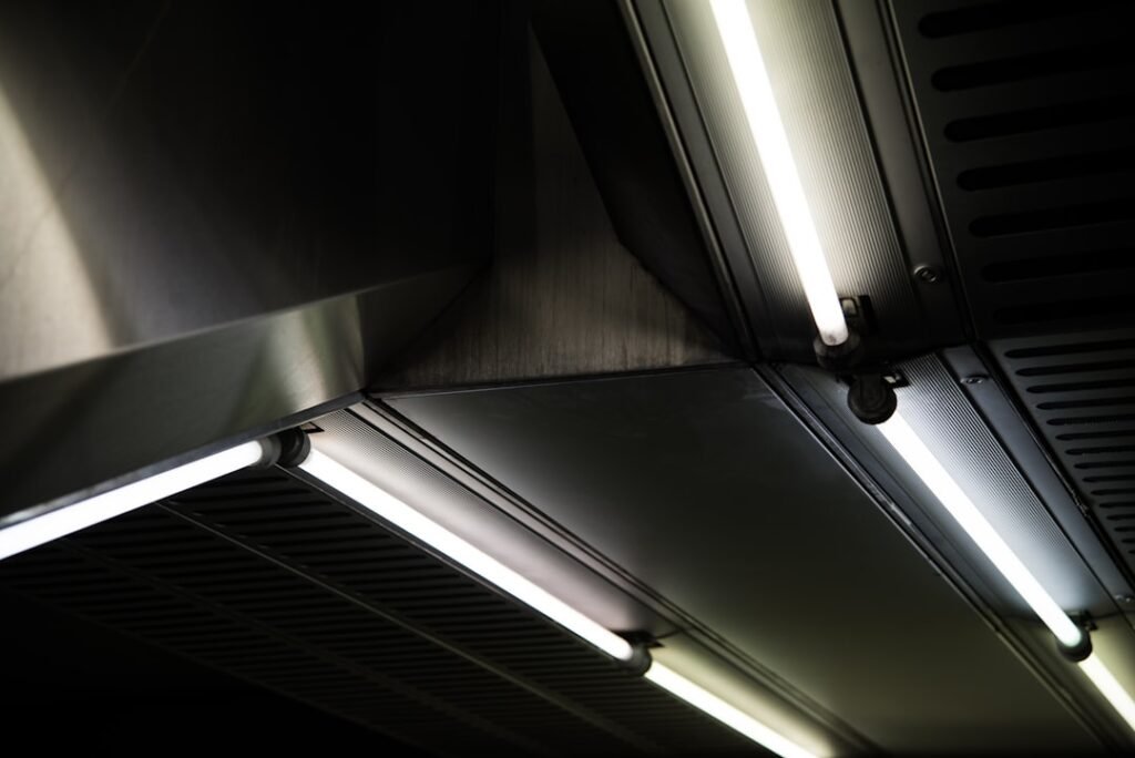 Photo Outdoor Kitchen Lighting