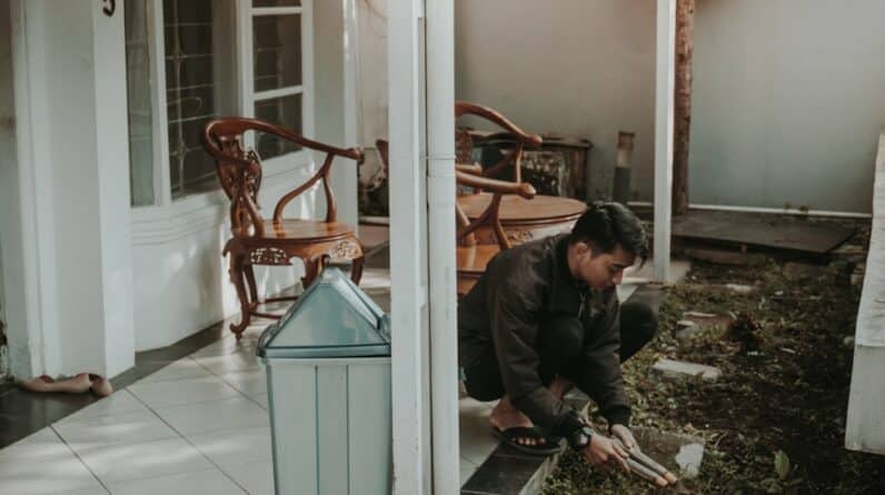 Photo Remote Contractor Work