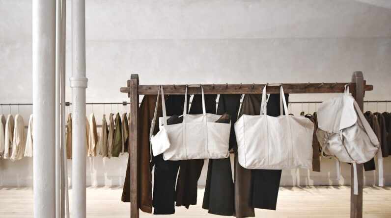 Photo Contractor Bag Brands