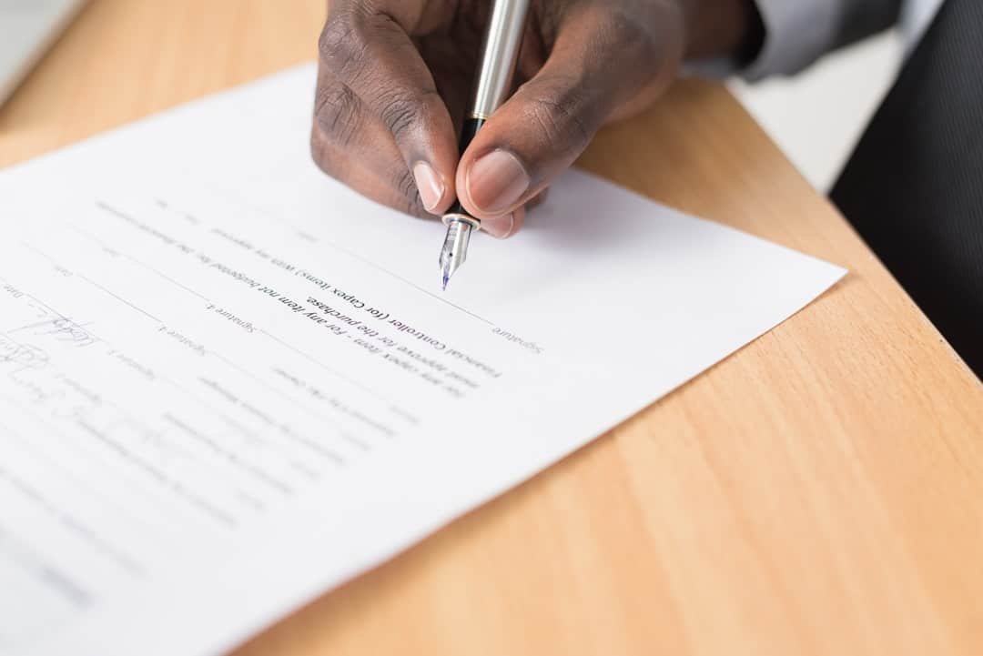 Photo Work from Home Contracts
