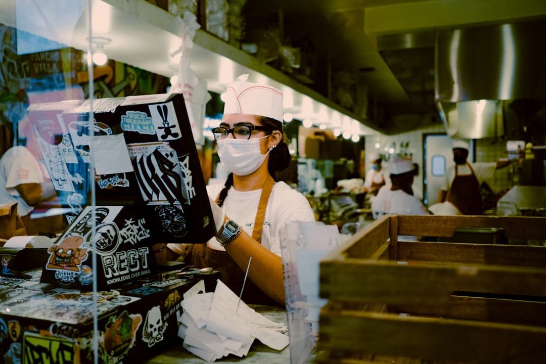 Photo Customer Service Contractor