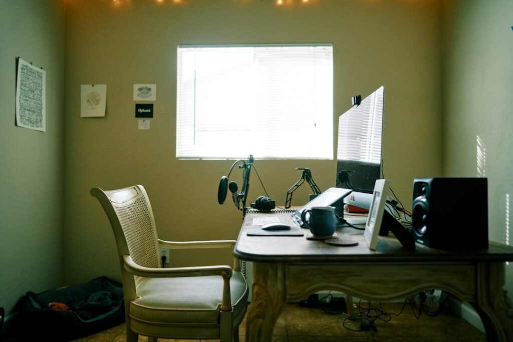 Photo 1099 Work from Home Job