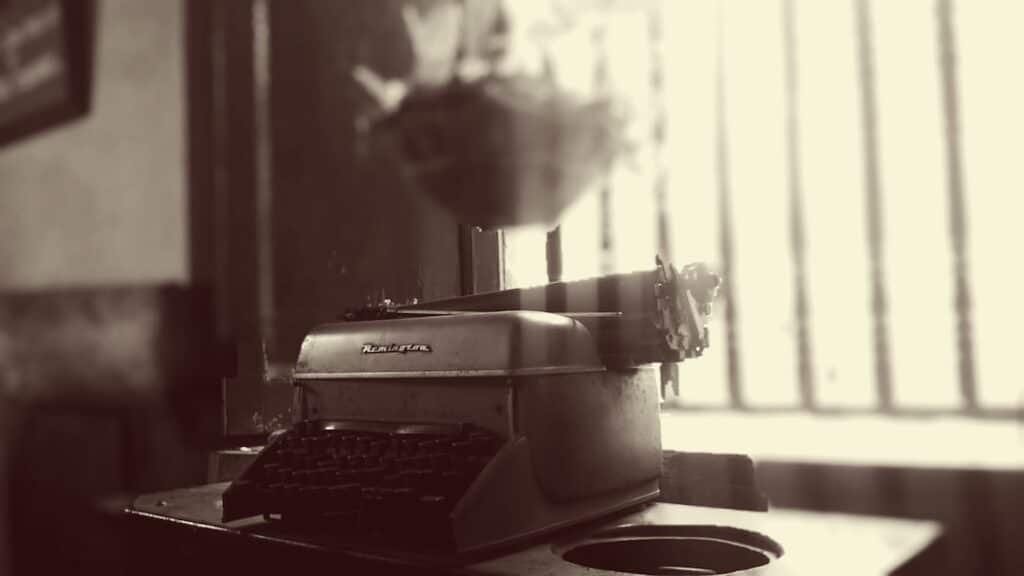 Photo Freelance Writing Work from Home