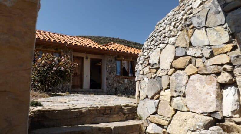 Photo Mediterranean style home builder