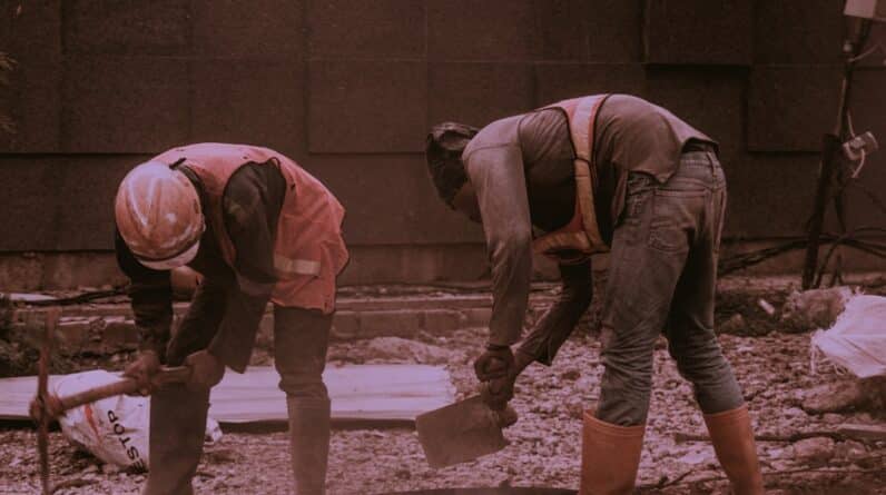 Photo Remodeling contractors