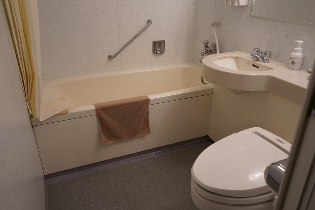 Photo Bathroom Remodeling